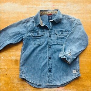 GAP Baby 5T Light Blue Denim Shirt